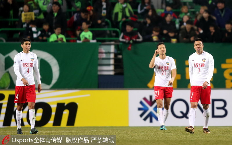  那不勒斯锋霸帽子戏法  